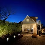Beautiful Historic Close To Deauville *