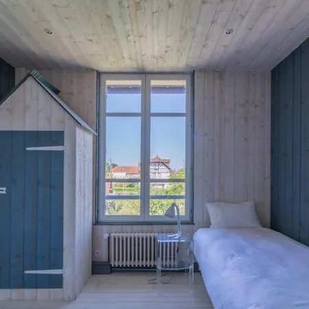 Beautiful Historic Close To Deauville 滨海维莱