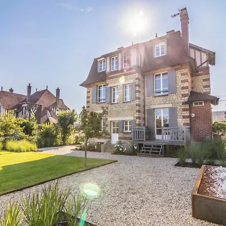 Beautiful Historic Close To Deauville * Villers-sur-Mer